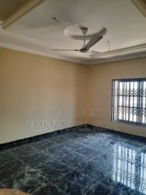 2bdrm Apartment in Genu Property, Frafraha for rent