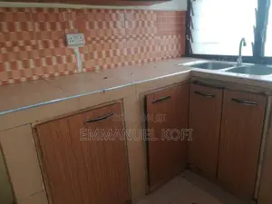 2bdrm Apartment in Genu Property, Frafraha for rent