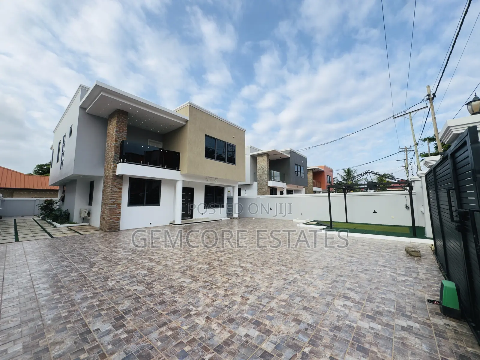 4bdrm House in East Legon Hills, Ashaley Botwe for rent