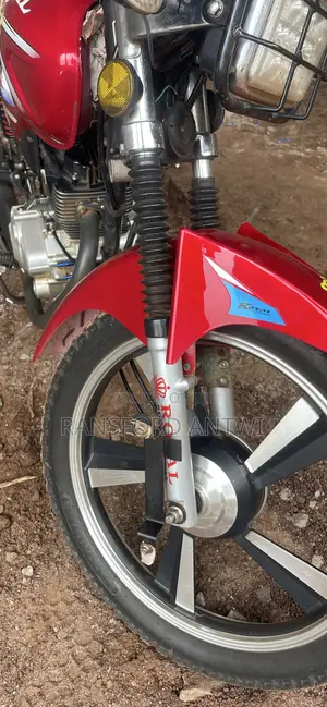 Royal RY150 2025 Red
