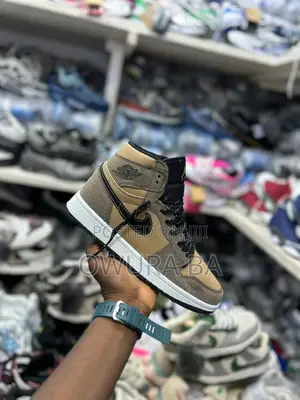 Unisex Sneakers