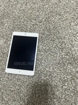 Apple iPad mini 4 128 GB White