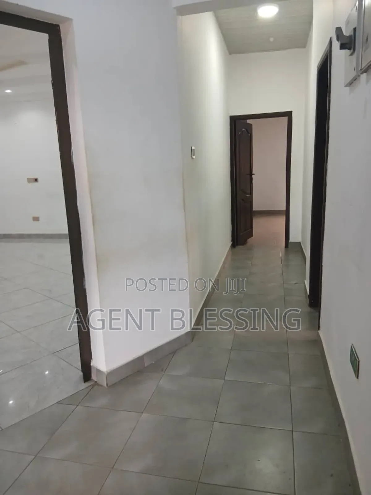 3bdrm Apartment in Golf City Afariwa, Tema Metropolitan for rent
