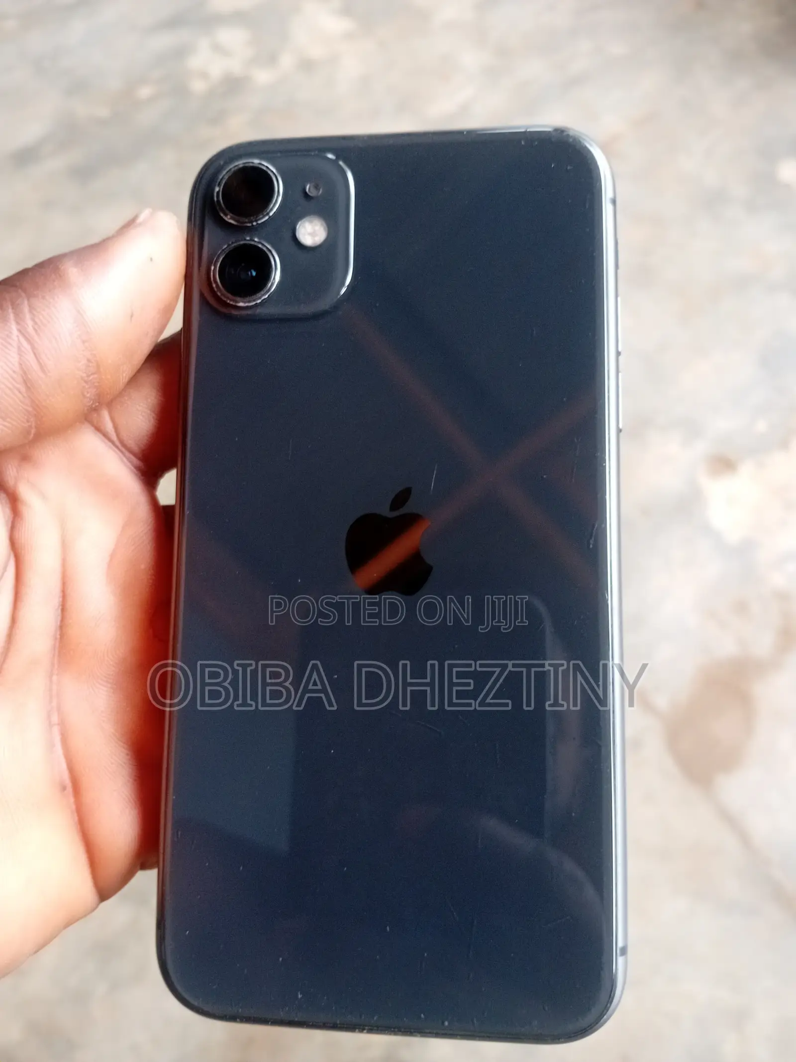Apple iPhone 11 64 GB Black