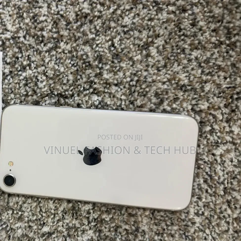Apple iPhone SE (2022) 64 GB White
