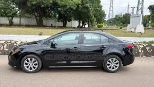 Toyota Corolla LE 2023 Black