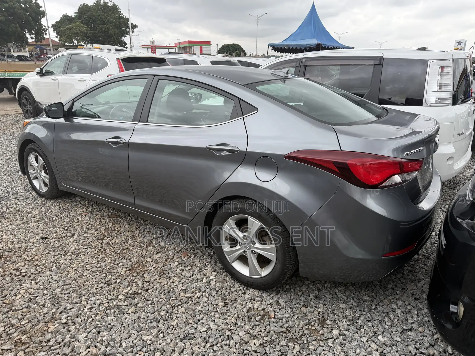 Hyundai Elantra SE Sedan FWD (1.8L 4cyl 6M) 2016 Gray