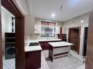 4bdrm Duplex in East Legon Hills, Boundary Road Area for rent