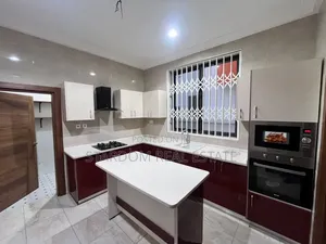 4bdrm Duplex in East Legon Hills, Boundary Road Area for rent