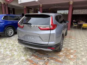 Honda CR-V Touring AWD 2019 Silver