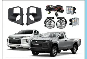 Mitsubishi L200,2019 to 2020 Fog Light Cover With Trafficator Light