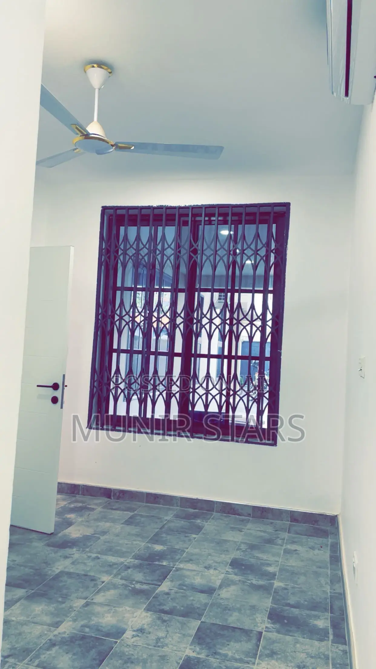 6bdrm House in Kwabenya Estate for sale
