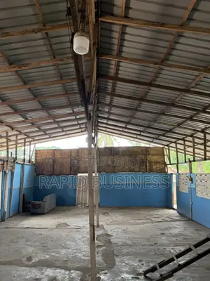 Warehouse /Church/School /Business Center Building for Rent