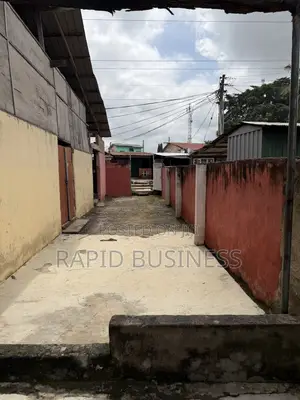 Warehouse /Church/School /Business Center Building for Rent