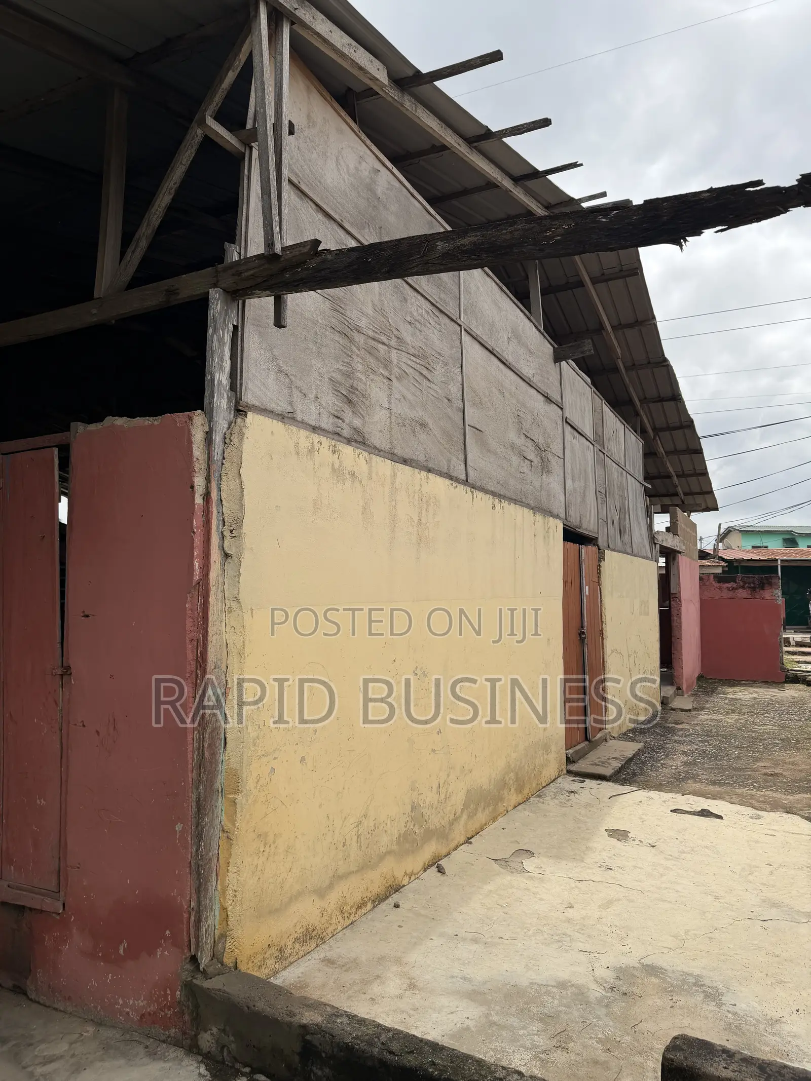 Warehouse /Church/School /Business Center Building for Rent