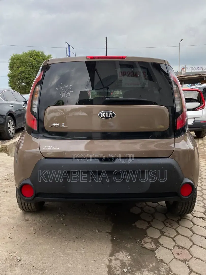 Kia Soul + 4dr Wagon (2.0L 4cyl 6A) 2015 Beige