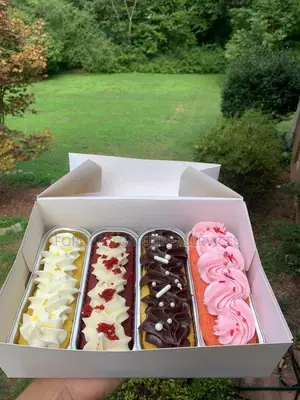 Mini Foil Cakes
