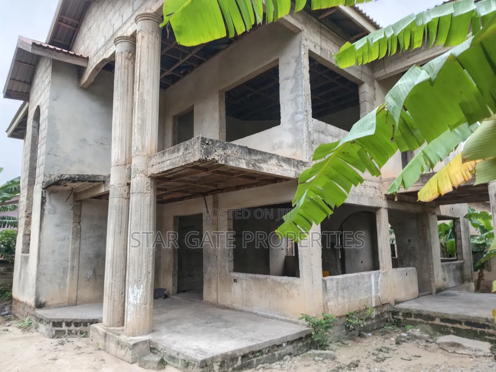 5bdrm House in Adako Jarchie, Kumasi Metropolitan for sale
