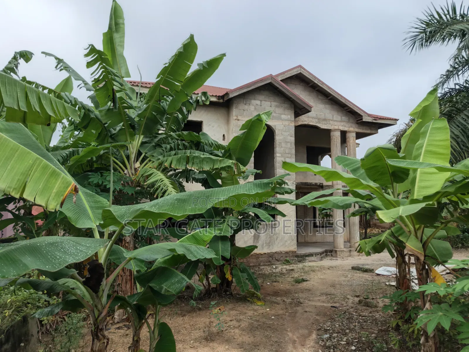 5bdrm House in Adako Jarchie, Kumasi Metropolitan for sale