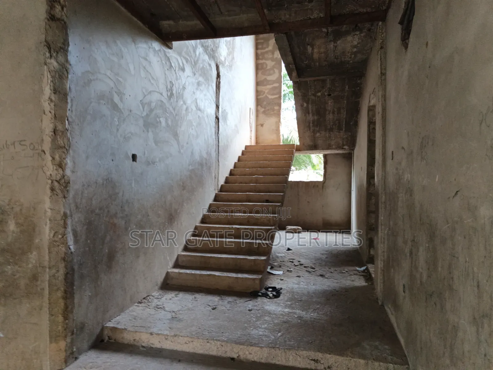 5bdrm House in Adako Jarchie, Kumasi Metropolitan for sale