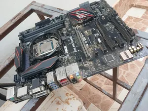 Asus Motherboard With I5-7500t