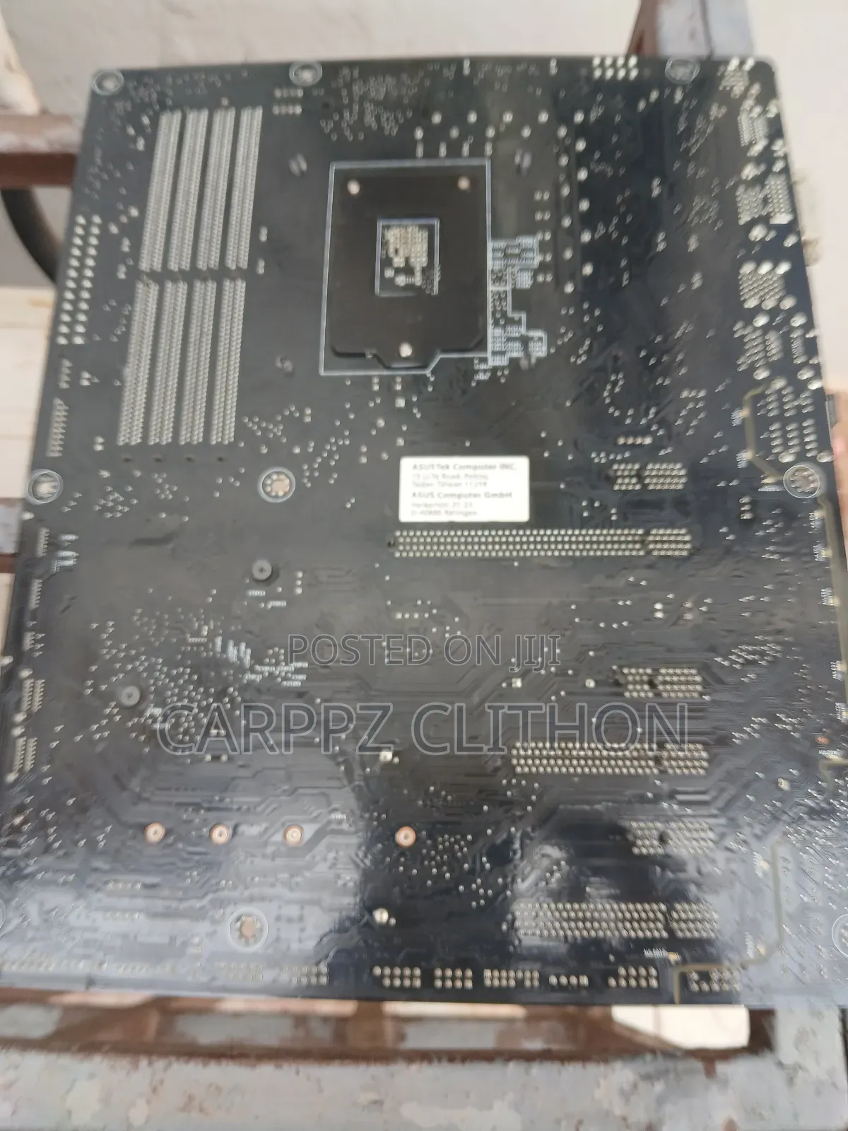 Asus Motherboard With I5-7500t