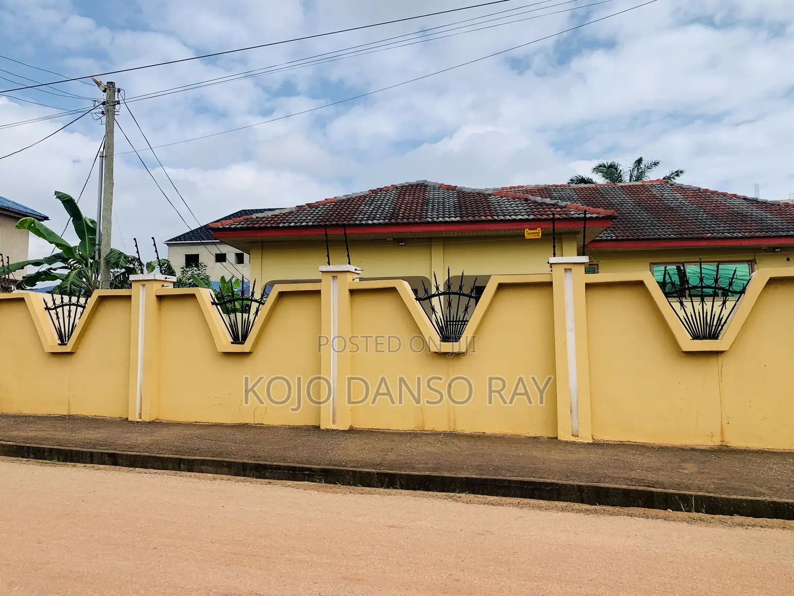 5bdrm House in Pandak Agency, West Legon for rent