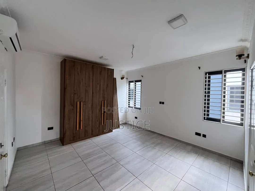 4bdrm Duplex in East Legon Hills, Otano for rent