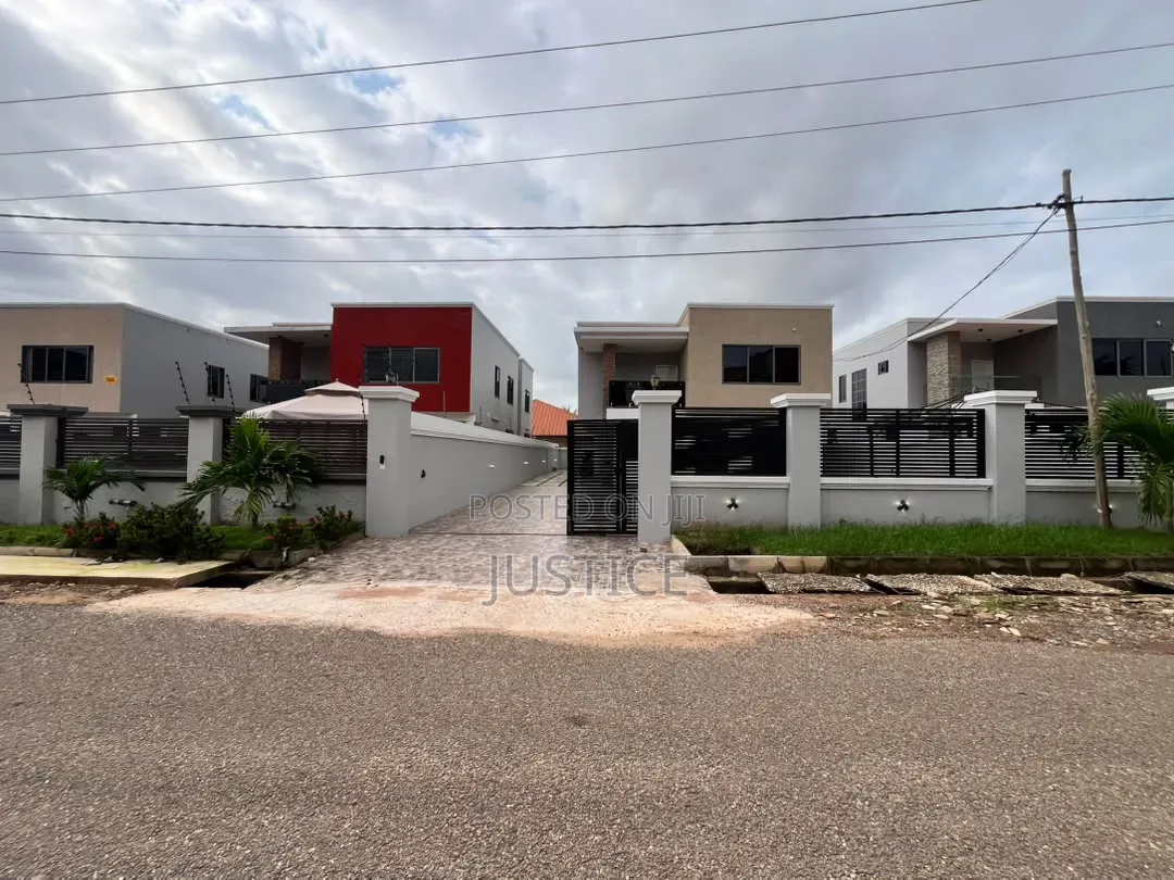4bdrm Duplex in East Legon Hills, Otano for rent
