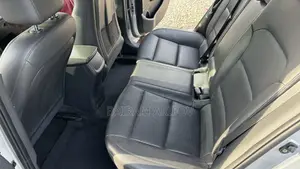 Hyundai Elantra Value Edition 2018 Silver