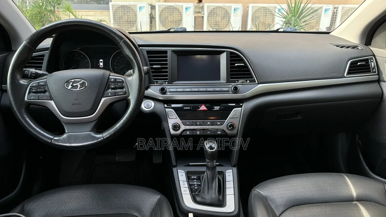 Hyundai Elantra Value Edition 2018 Silver
