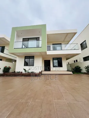 4bdrm House in Adjiringanor, Otano for sale
