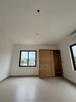 4bdrm House in Adjiringanor, Otano for sale