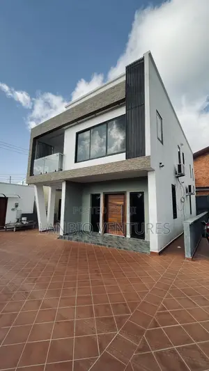 3bdrm Townhouse / Terrace in Lapaz for rent