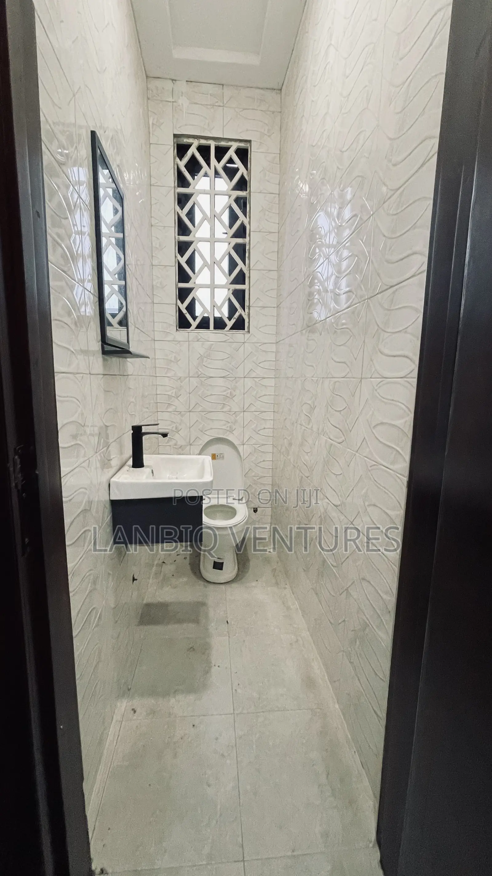 3bdrm Townhouse / Terrace in Lapaz for rent
