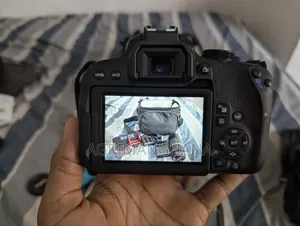 Canon Rebel T7i Bundle for Sale