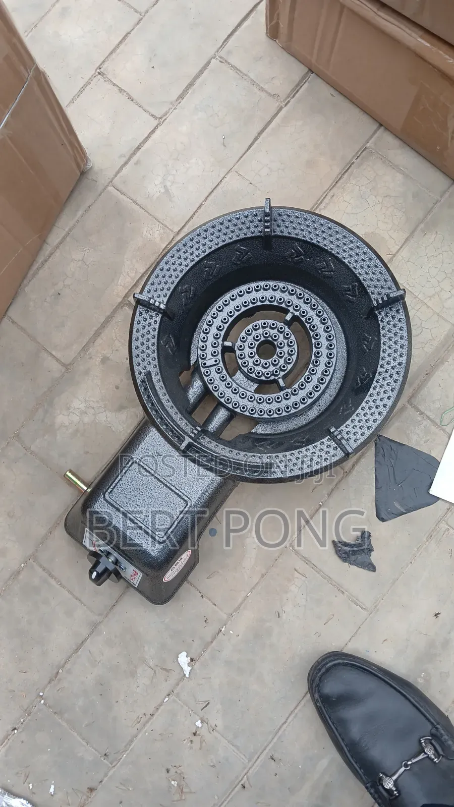 Powerful Single Gas Stove. Suitable for Nodles Vendors.