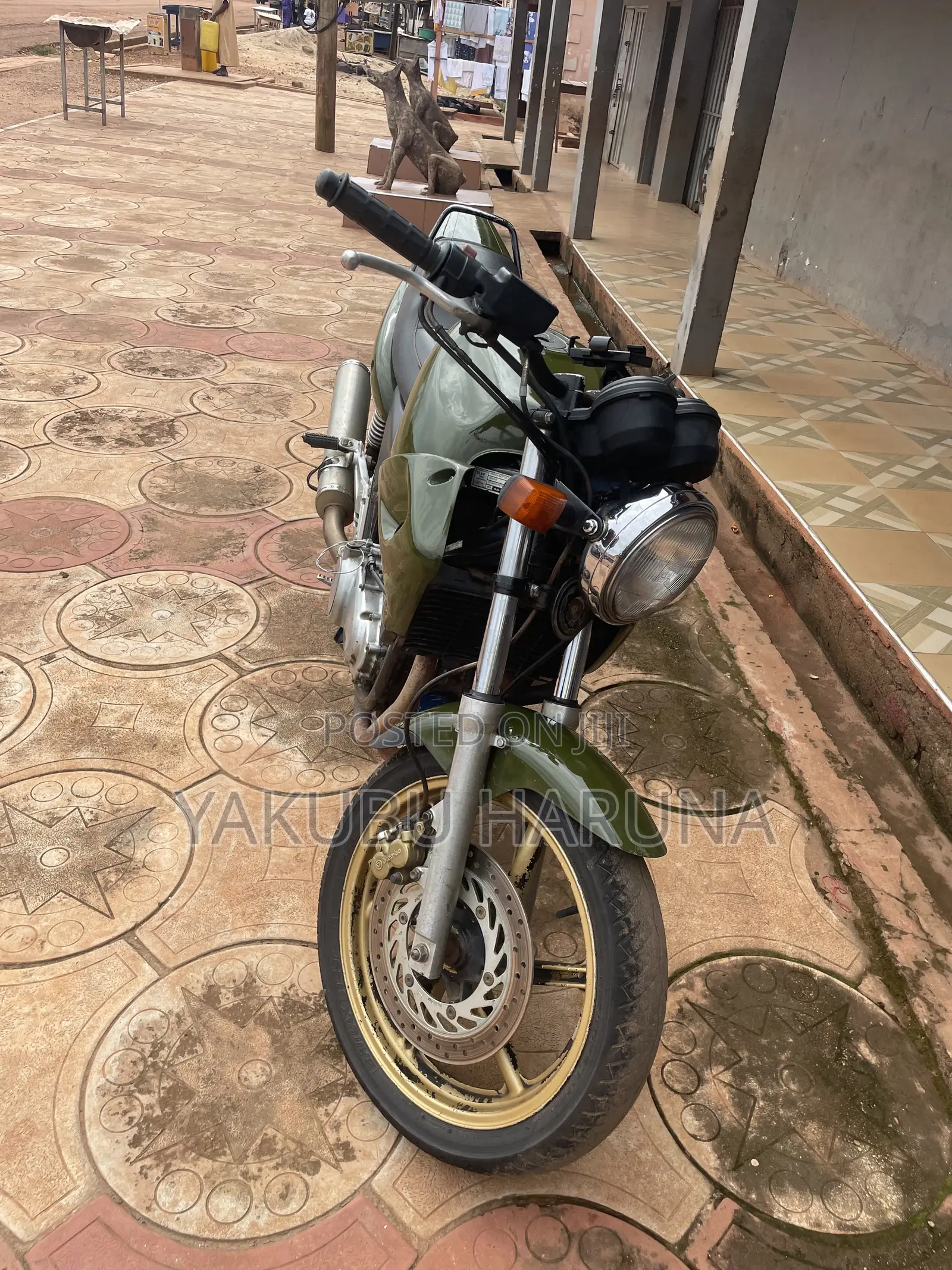Honda CB 2003