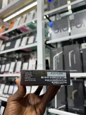 New Samsung Galaxy S24+ 256 GB Gray
