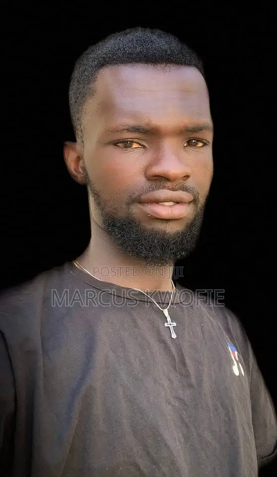 Am Looking for Driving Work