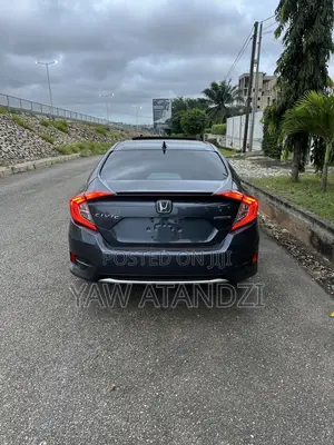 Honda Civic Touring Sedan 2019 Gray