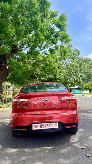 Kia Rio EX 4dr Sedan (1.6L 4cyl 6A) 2016 Red