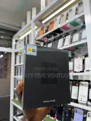 New Samsung Galaxy Fold 5G 512 GB Black
