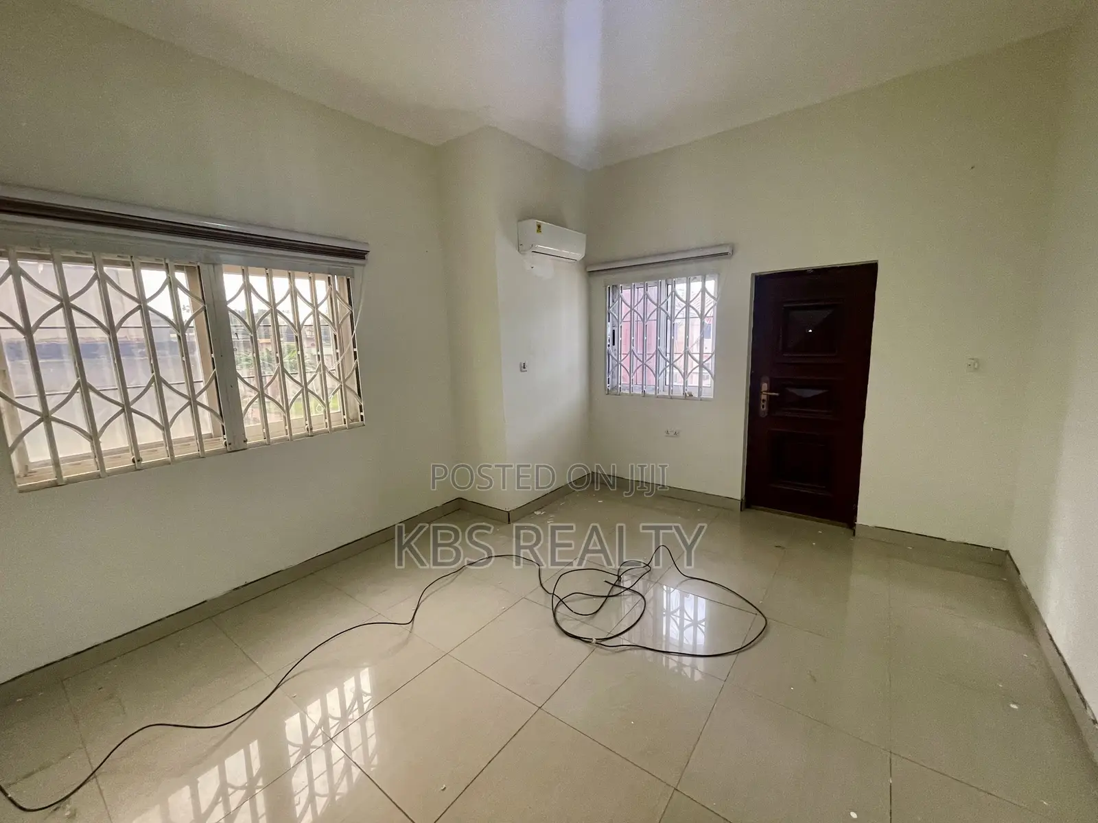 3bdrm Duplex in Ahodwo, Kumasi Metropolitan for rent