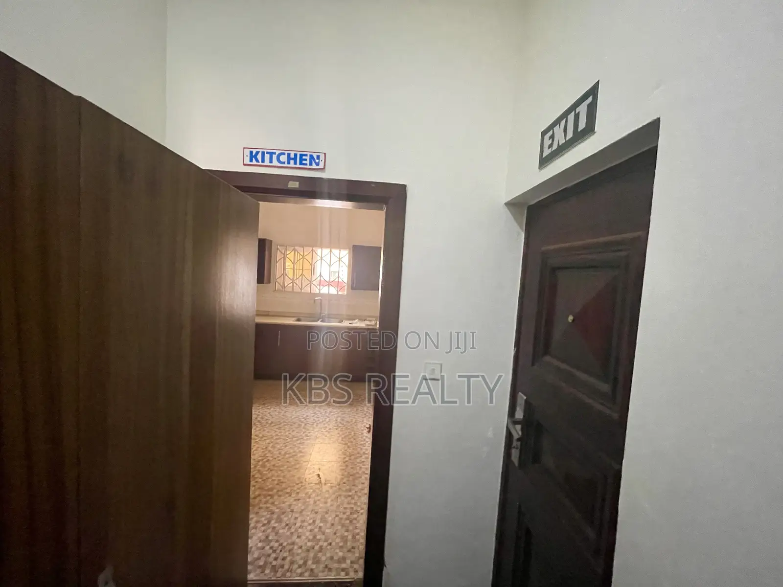 3bdrm Duplex in Ahodwo, Kumasi Metropolitan for rent