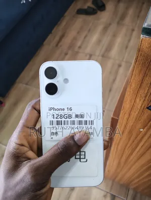 Apple iPhone 16 128 GB Silver