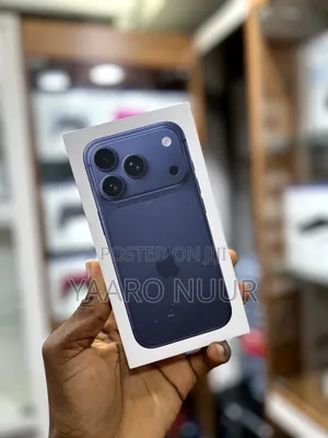 New Apple iPhone 17 Pro Max 256 GB Blue