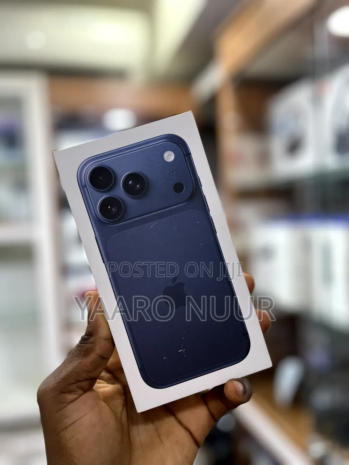 New Apple iPhone 17 Pro Max 256 GB Blue
