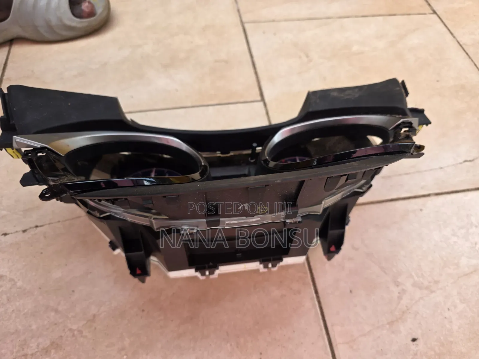 Toyota Corolla 2017 Speedometer Frame