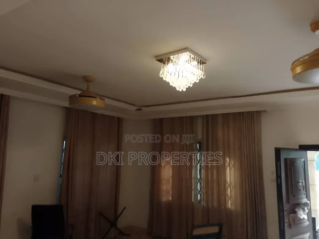 3bdrm House in Dki Properties, Sasaabi for rent
